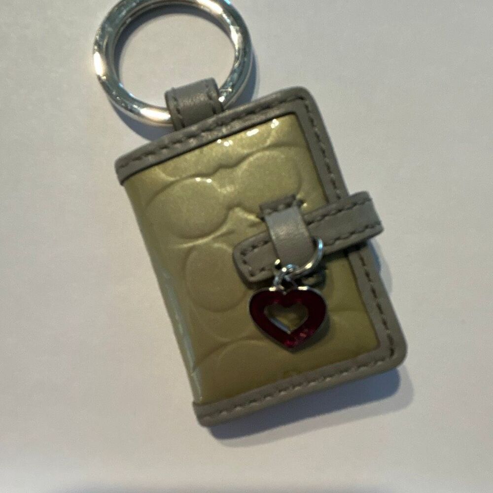 COACH Photo Album Keychain - Picture 5 of 6